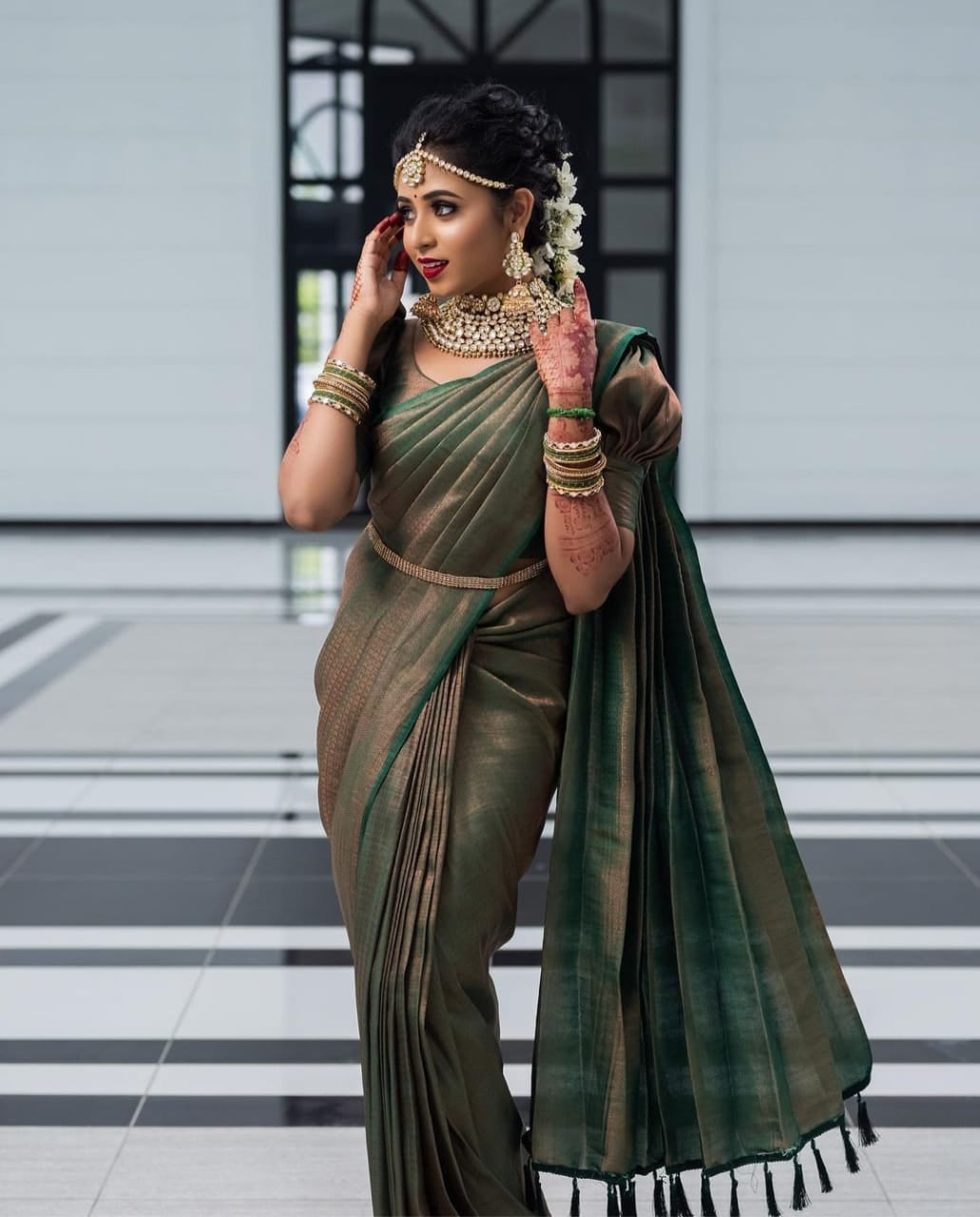 Pleasant Green Soft Silk Saree with Energetic Blouse Piece