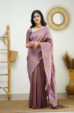 Hypnotic Baby Pink Soft Silk Saree With Vestigial Blouse Piece