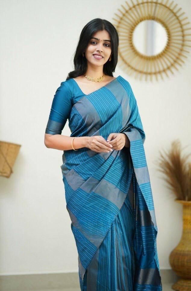 Mesmeric Firozi Soft Silk Saree With Enchanting Blouse Piece