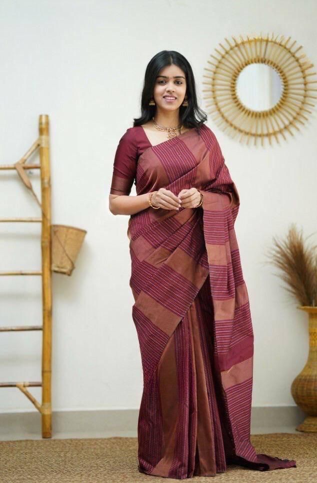 Traditional Maroon Soft Silk Saree With Luxuriant Blouse Piece