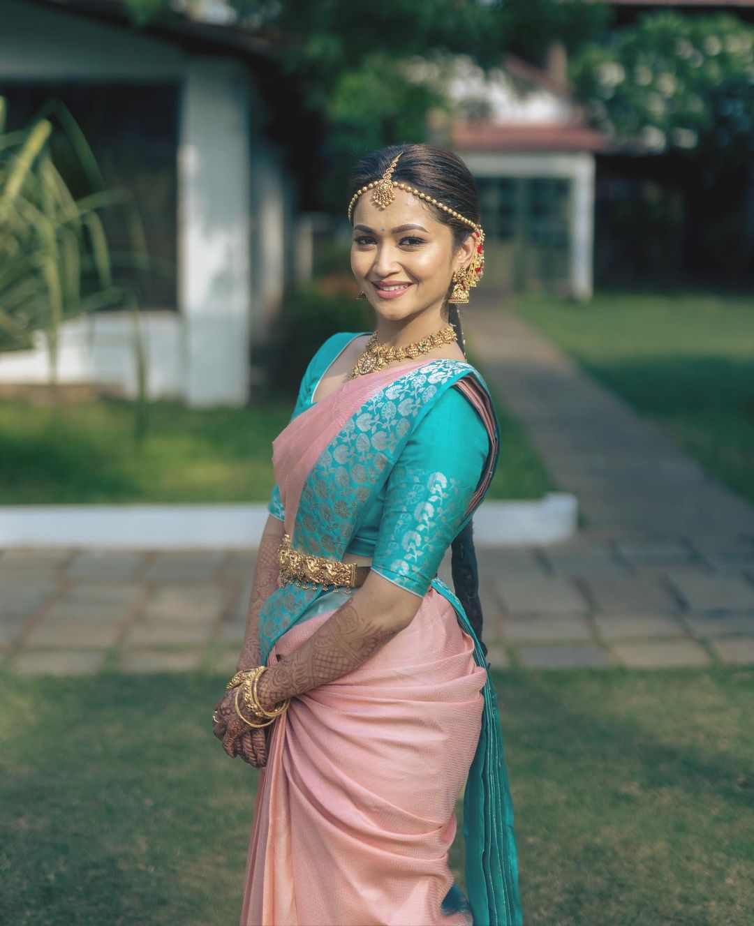 Enticing Peach Soft Banarasi Silk Saree With Impressive Blouse Piece