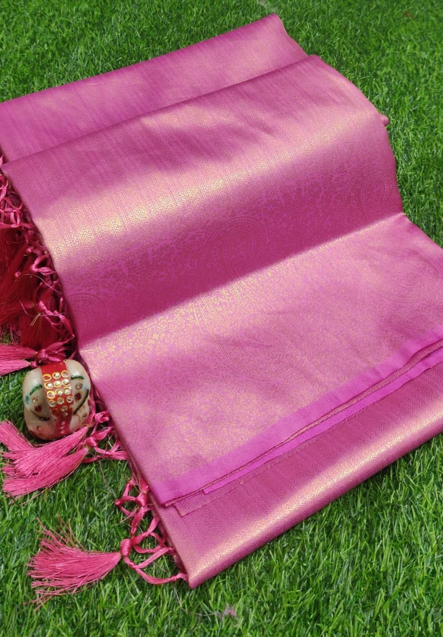 Susurrous Pink Kanjivaram Silk Saree With Seraglio Blouse Piece