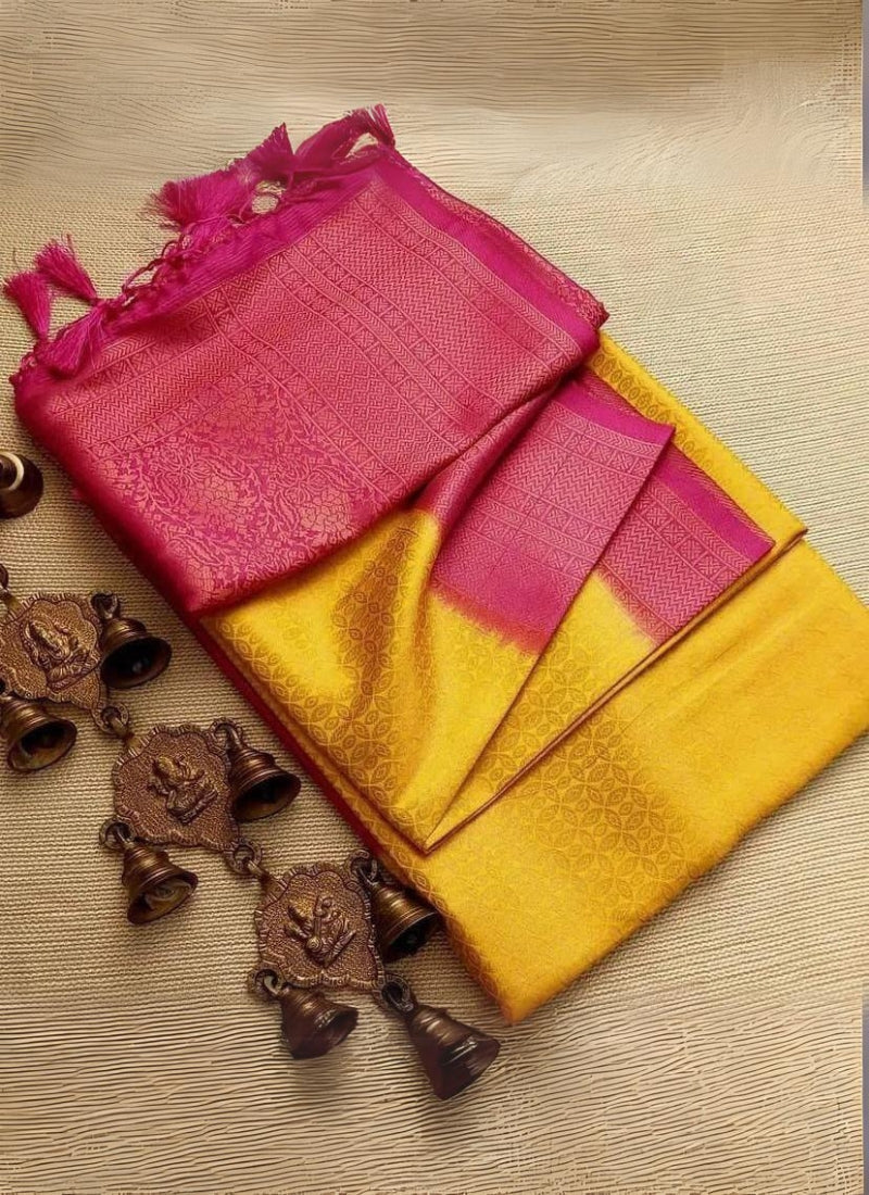 Desuetude Yellow Kanjivaram Silk Saree With Redolent Blouse Piece