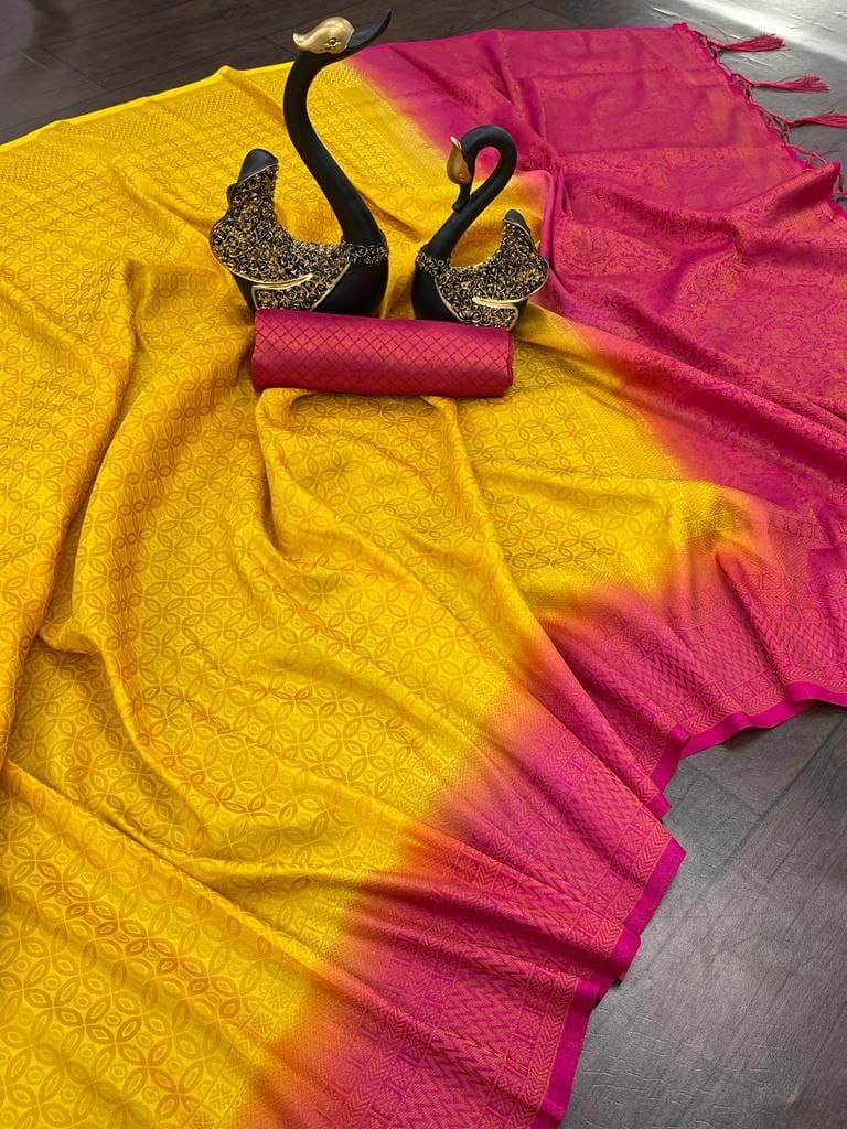 Desuetude Yellow Kanjivaram Silk Saree With Redolent Blouse Piece