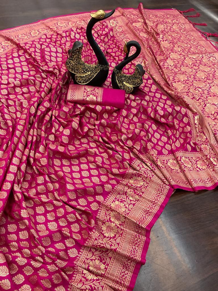 Beleaguer Dark Pink Soft Banarasi Silk Saree With Demanding Blouse Piece