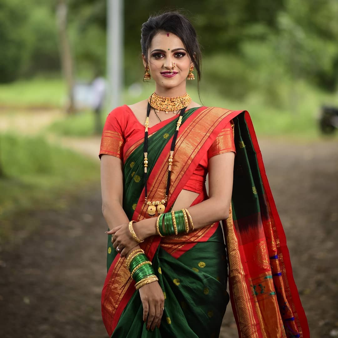 Madhuri Dixit radiates Marathi elegance in stunning Paithani saree | Times  of India