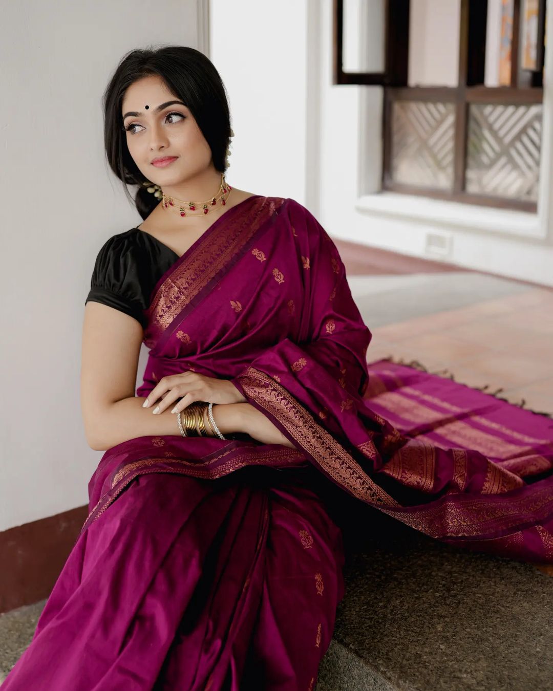 Lovely Purple Soft Silk Saree With Angelic Blouse Piece