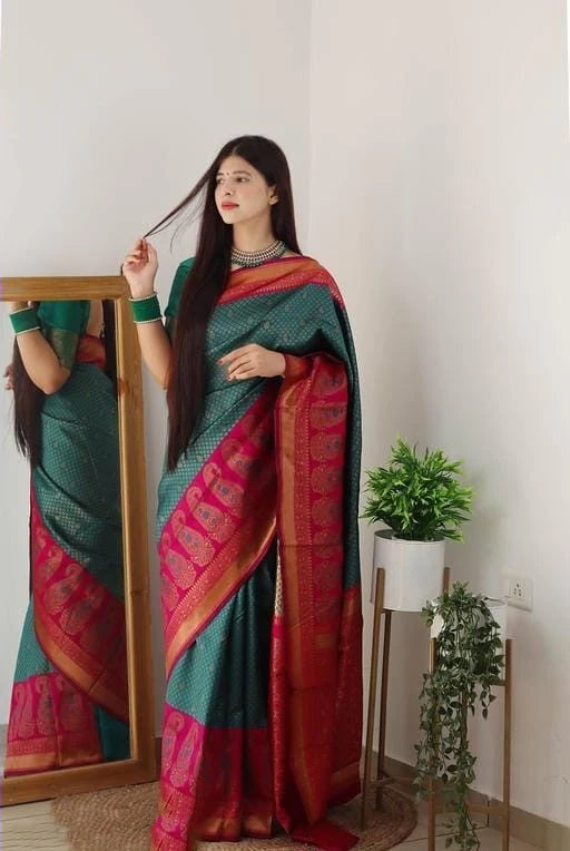 Jazzy Rama Soft Silk Saree With Luxuriant Blouse Piece