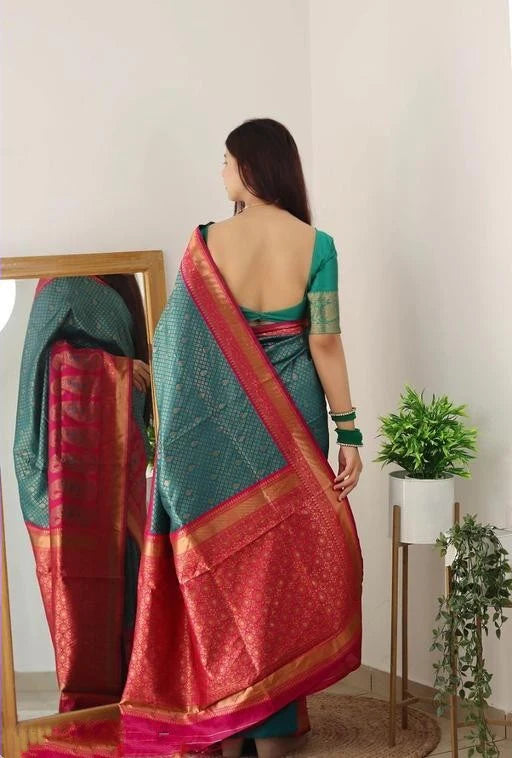 Jazzy Rama Soft Silk Saree With Luxuriant Blouse Piece