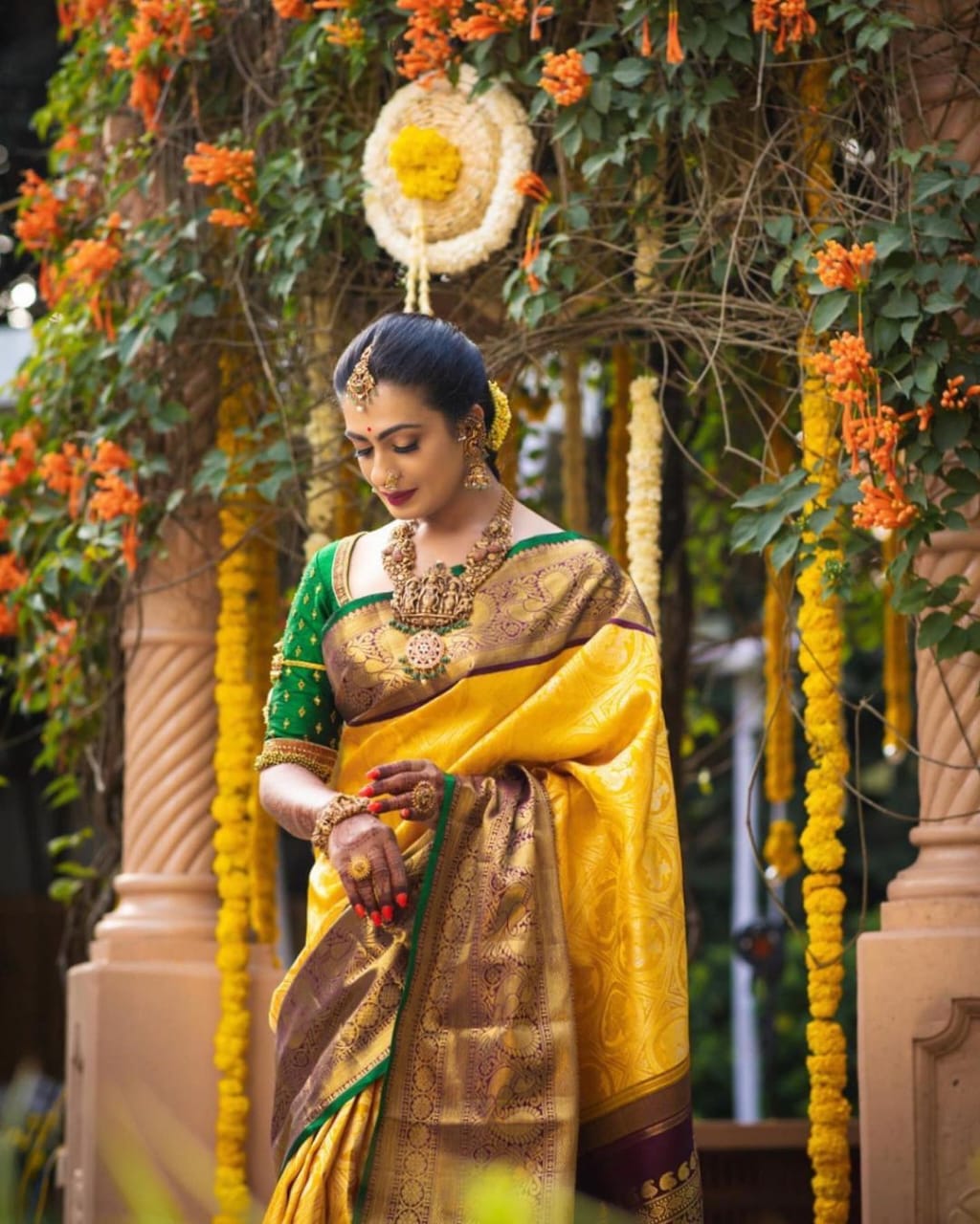 Incomparable Yellow Soft Banarasi Silk Saree With Flamboyant Blouse Piece