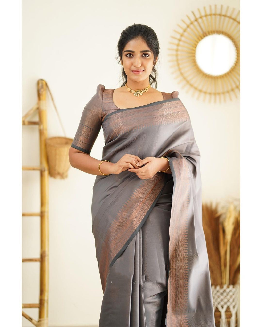 Magnetic Grey Soft Silk Saree With Palimpsest Blouse Piece