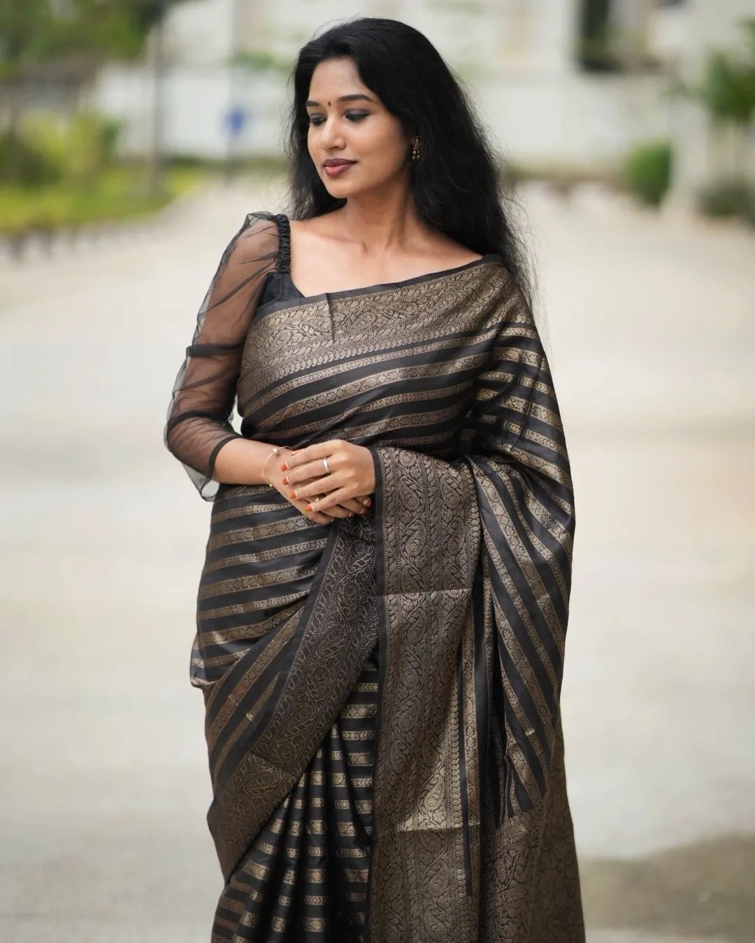 Excellent Black Soft Silk Saree With Luxuriant Blouse Piece