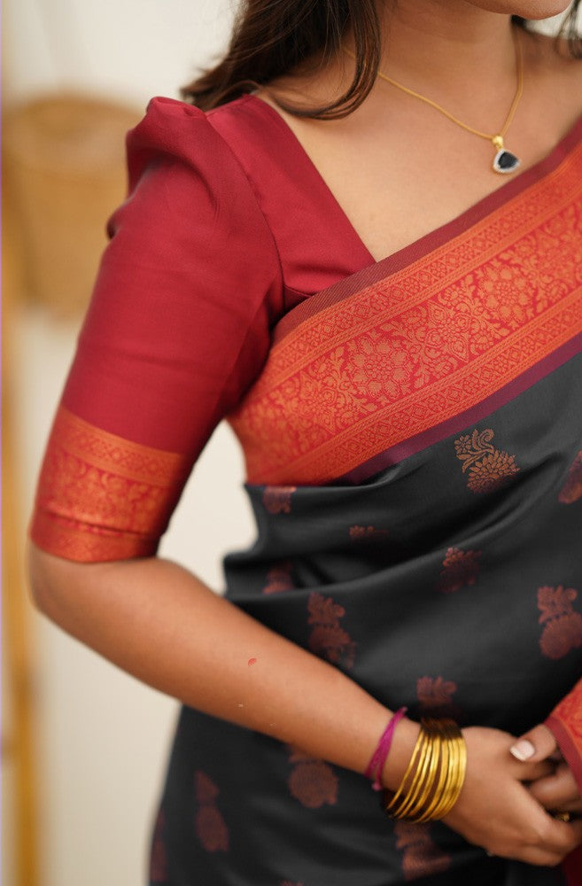 Scrumptious Black Soft Banarasi Silk Saree With Luxuriant Blouse Piece