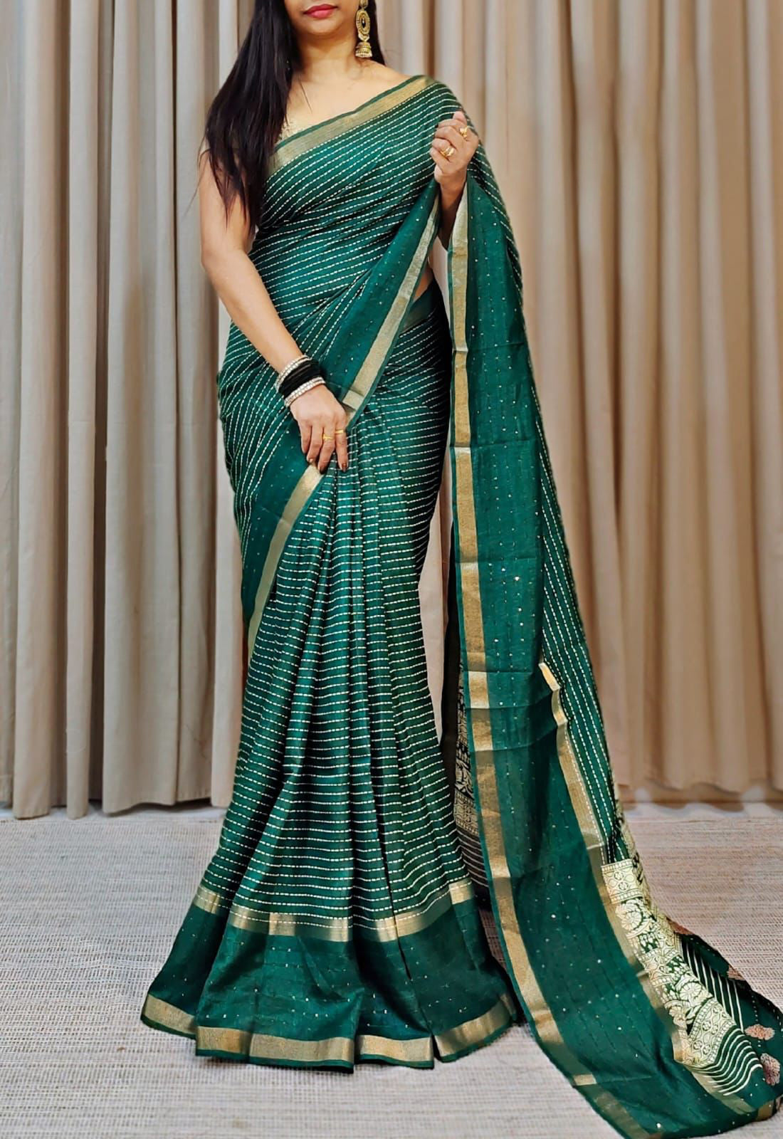 Lovely Dark Green Digital Printed Dola Silk Saree With Unequalled Blouse Piece